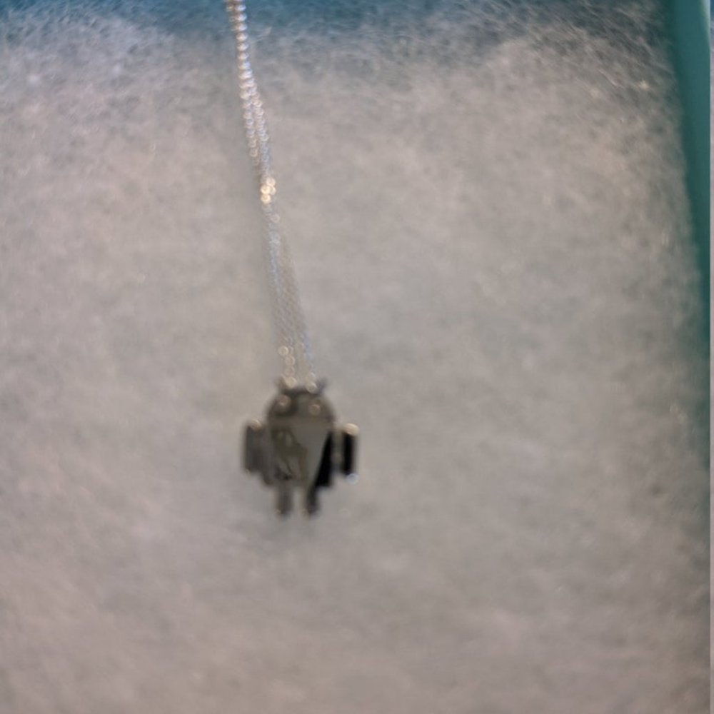 Android Logo Mini Robot Necklace - Picture 5 of 11